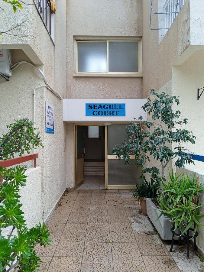 Lovely 2 Bed Apartment In Larnaca City Centre 外观 照片